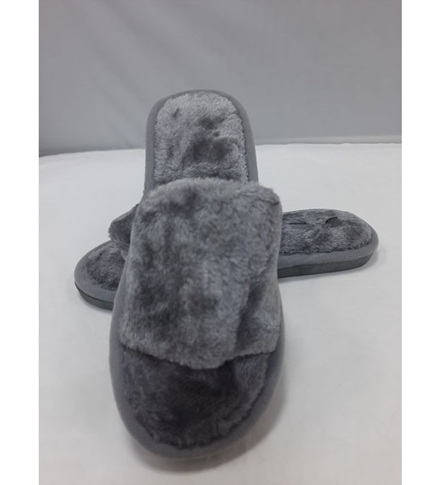 Дамски чехъл